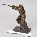 瞬間の美しさを形に／24×35×10㎝／粘土・針金・木・彩色