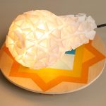 瓜のランプ／20×20×14㎝／紙・粘土・木・アクリル絵の具