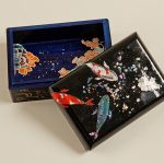 花の散る池／9×13×5cm／木・貝・人口漆・千代紙・ニス